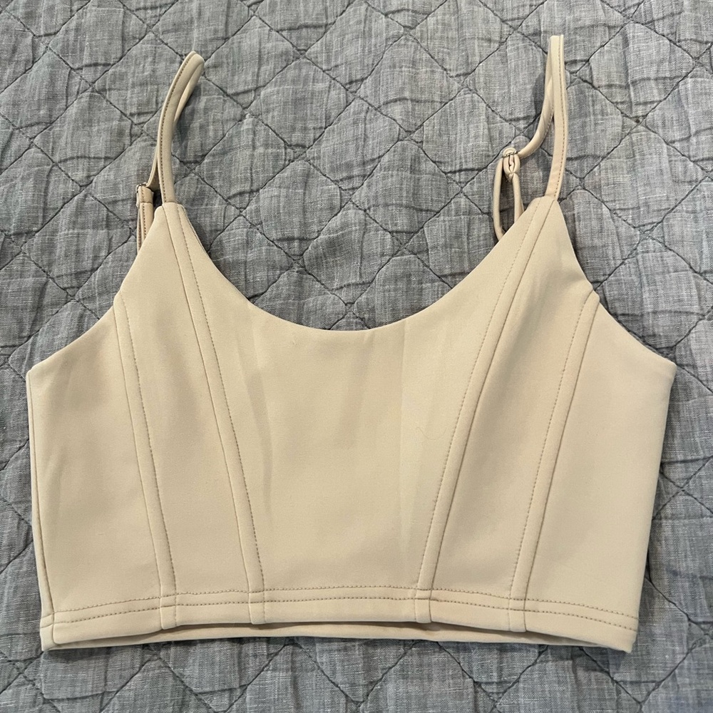 Superdown beige cropped top with boning size S
